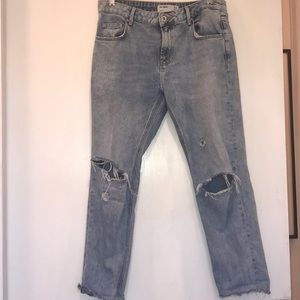 Ripped light boyfriend jeans